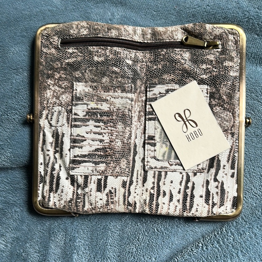HOBO Lauren Textured Snakeskin Wallet in Black and Cream